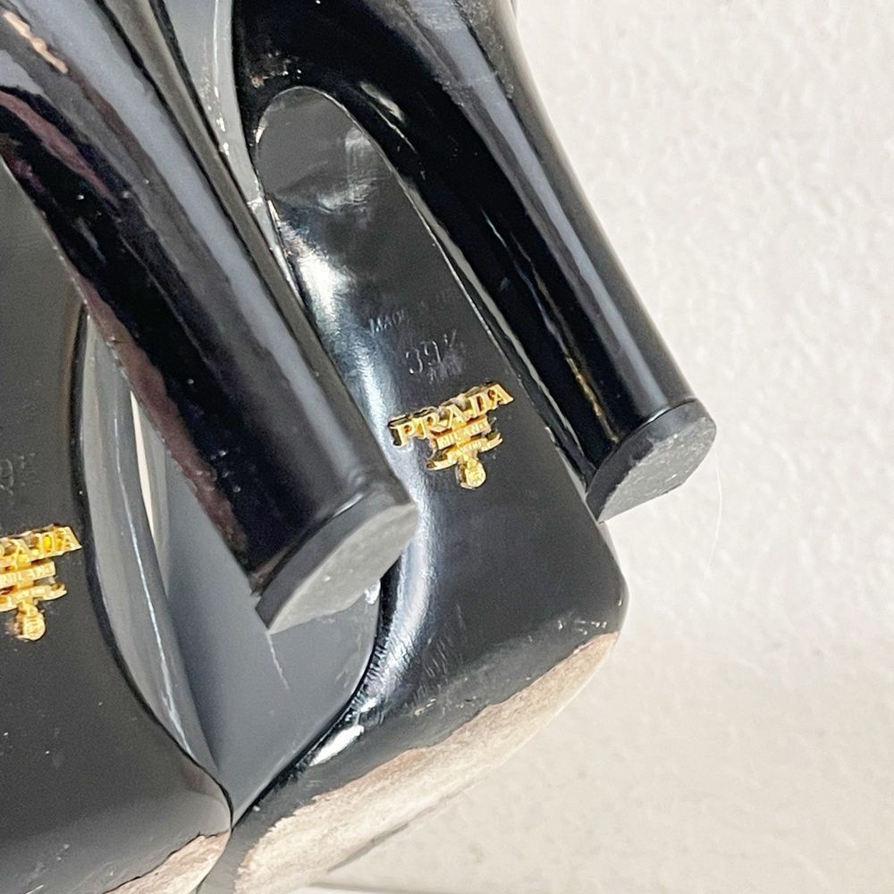 Prada Vernice Bi-Cole black and gray patent leather Heels - Picture 5 of 16